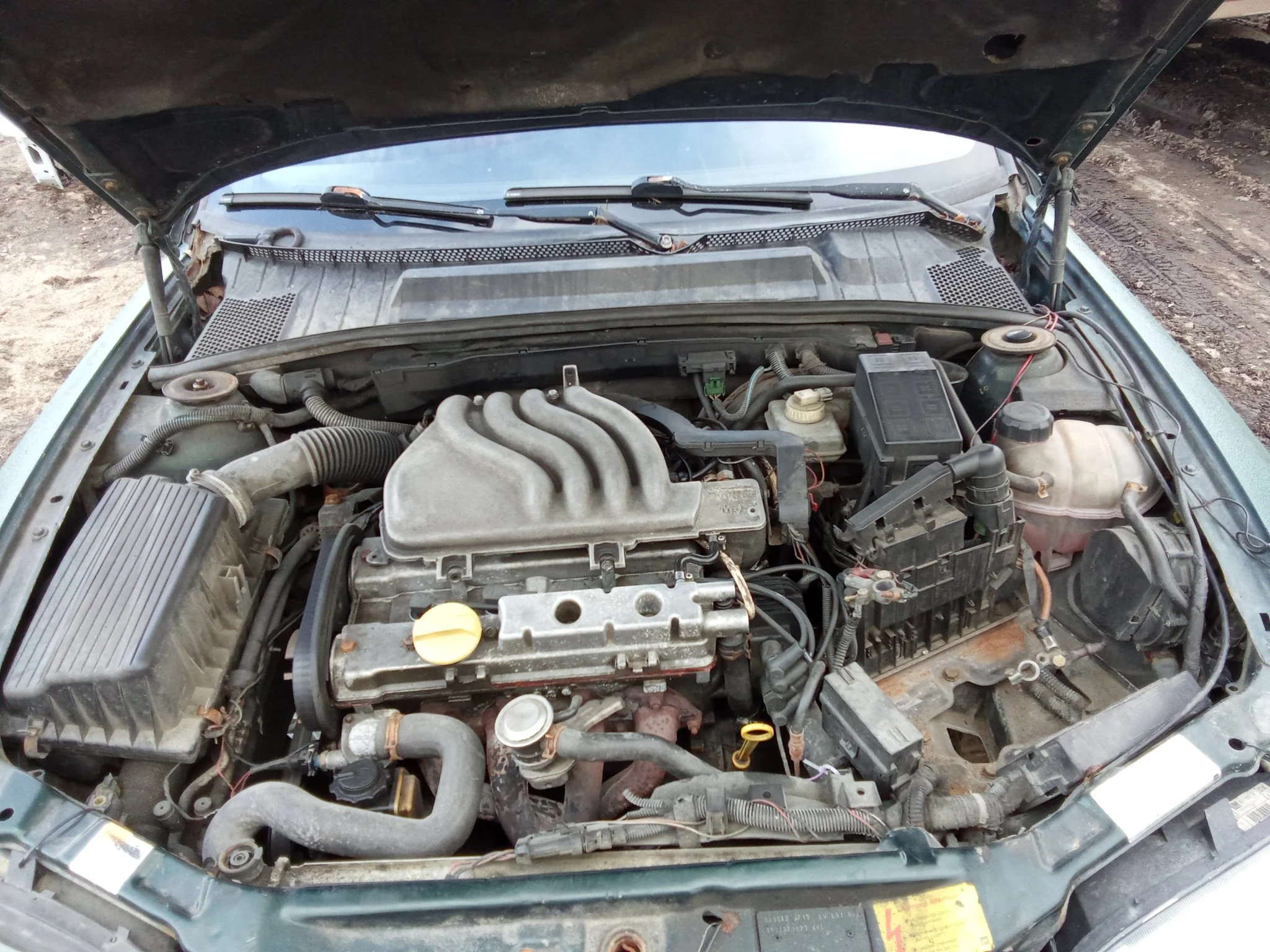 Продажа Opel Vectra 1.8 (115Hp) (X18XE) FWD MT по запчастям