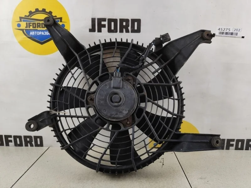 Вентилятор охлаждения радиатора Mitsubishi Pajero 4 2007 V98W