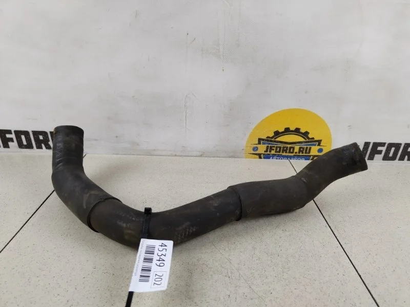 Патрубок охлаждения радиатора Mitsubishi Pajero 4 2007 V98W