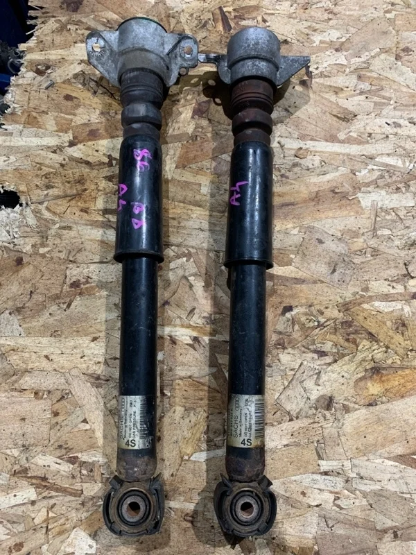 Амортизатор Audi A4 2007-2011 B8 универсал