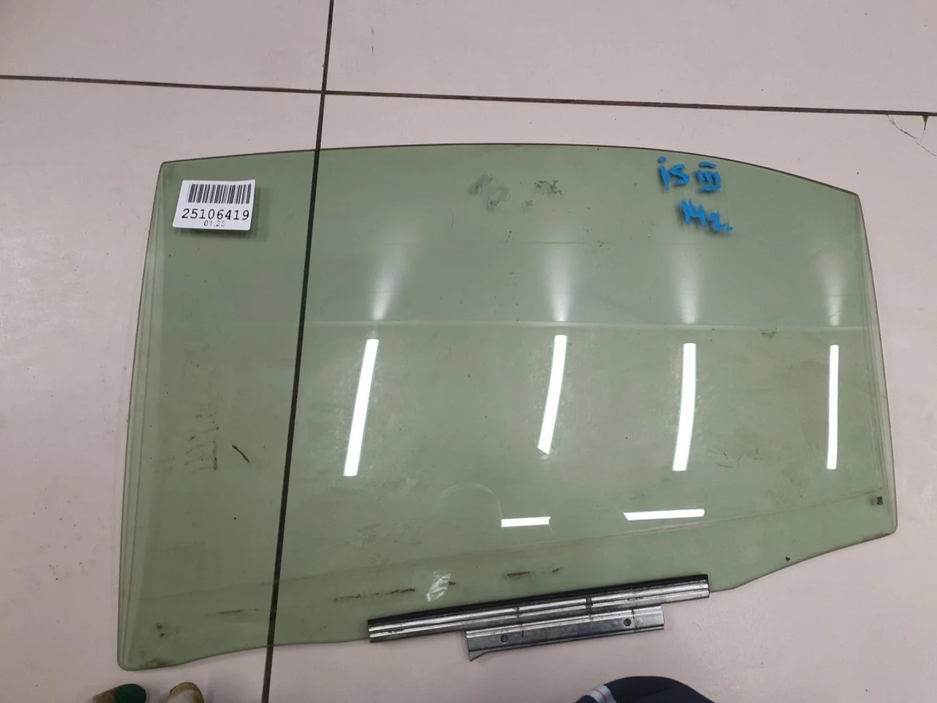 Стекло двери задней левой для Lexus IS SE30 2013-2020