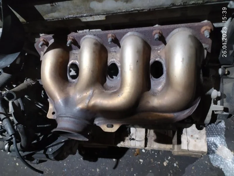 Коллектор выпускной Peugeot 307 2004 3H