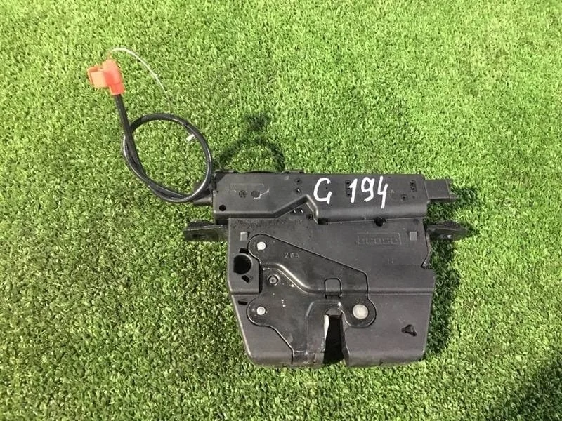 Замок багажника BMW 328iX 2016 F30