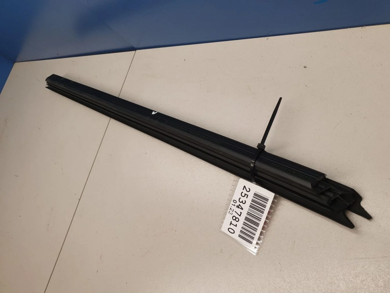 Накладка стекла передней правой двери для BMW 7 G11 G12 2015-