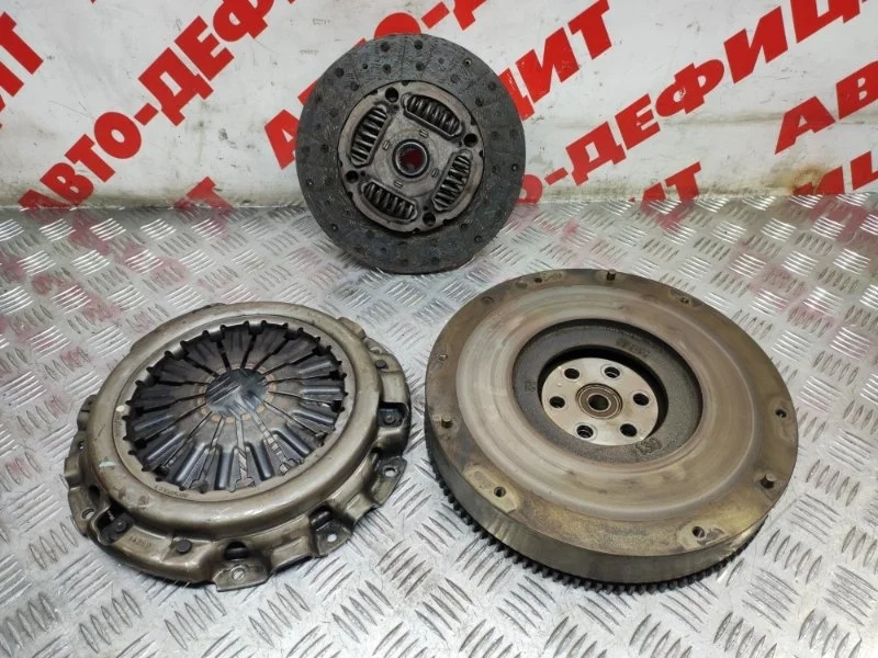 Маховик Mitsubishi L200 2006-2013 1120A130 KB4T 4D56U