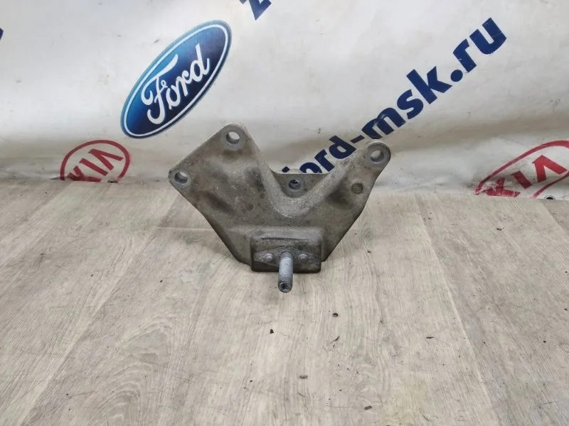 Кронштейн кпп FORD S-MAX 2012г