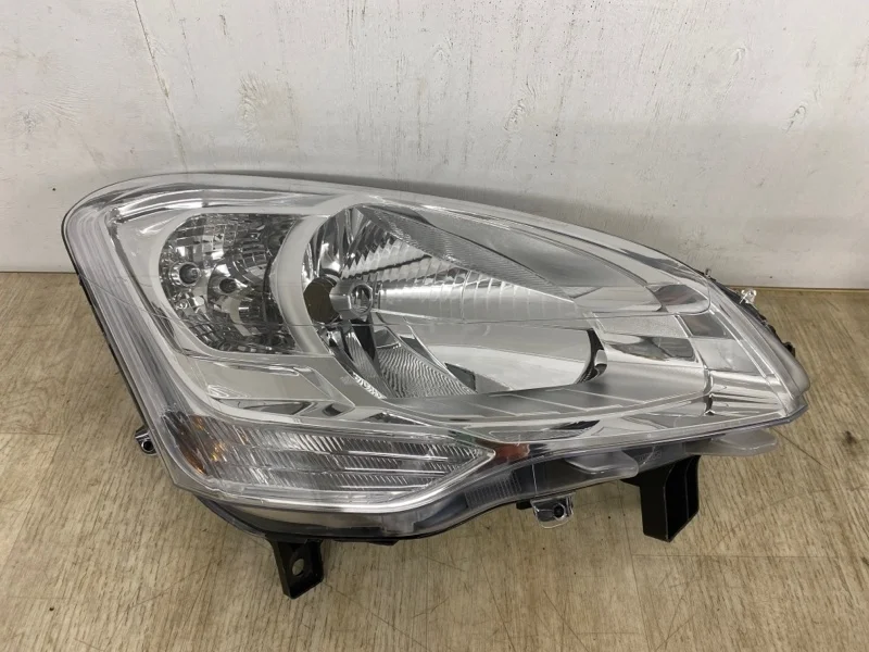 ФАРА PEUGEOT PARTNER 2015 2016 2017 2018 2019 2020 2021 2022 9682828180 B9, передняя правая