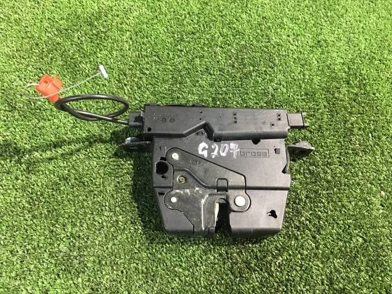 Замок багажника BMW 328iX 2013 F30