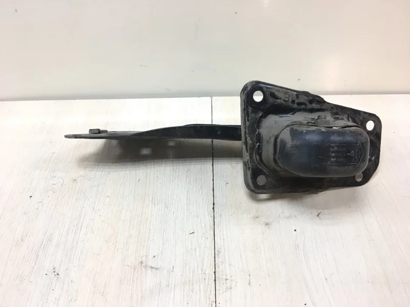 Рычаг подвески Audi A3 8V