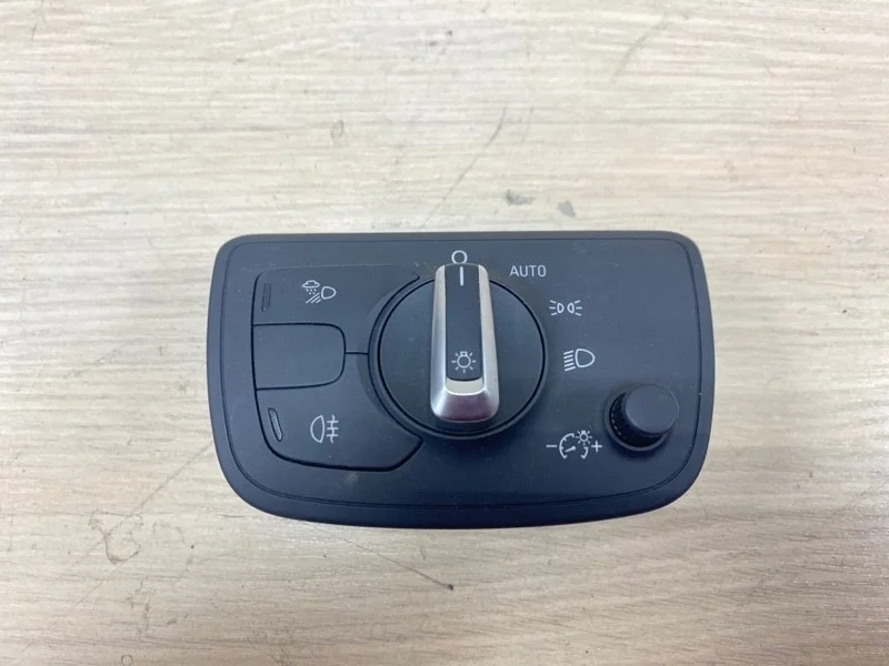 Блок управления светом фар Audi A7 2013