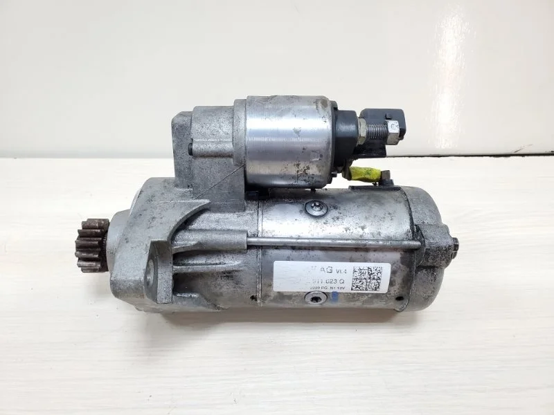 Стартер Audi Q3 2013 8U