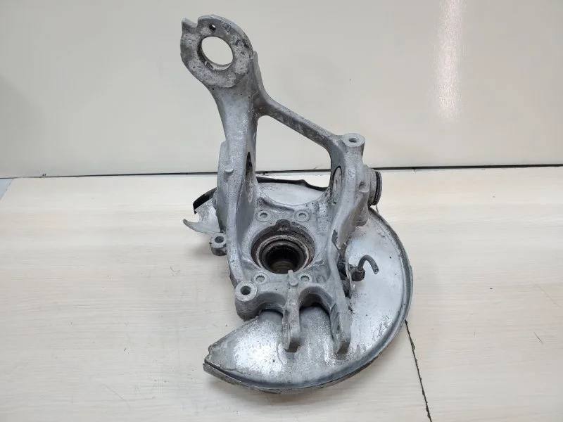 Кулак поворотный Audi A7 2013