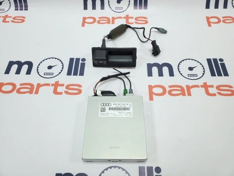 Камера заднего вида Audi A7 2013