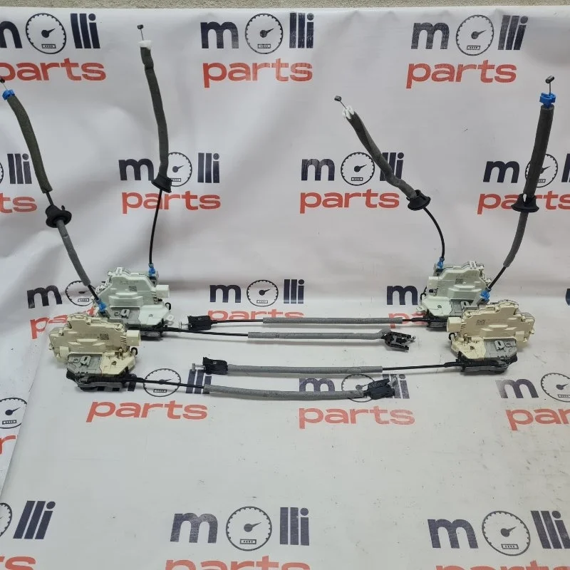 Замок двери Audi A3 2019 8V