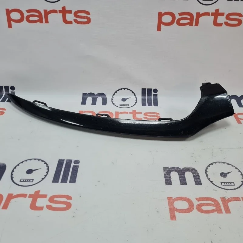 Молдинг бампера Mercedes-Benz -class 2019 w205