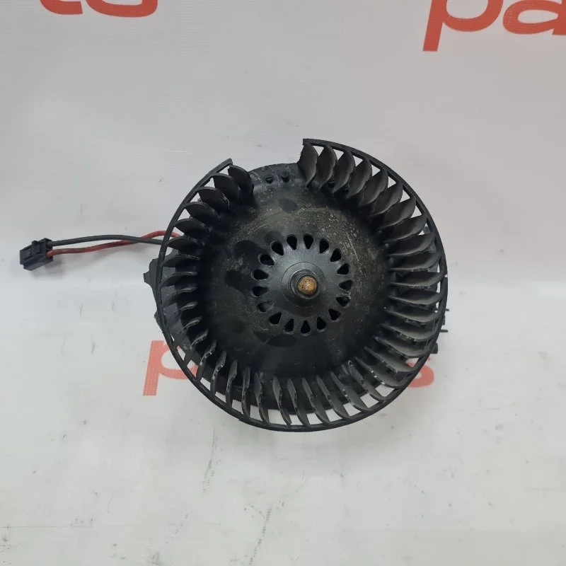 Моторчик печки Audi A3 2019 8V