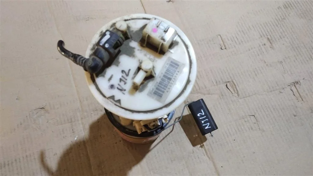 Б.у. насос топливный NISSAN QASHQAI J10 NISSAN QASHQAI J10