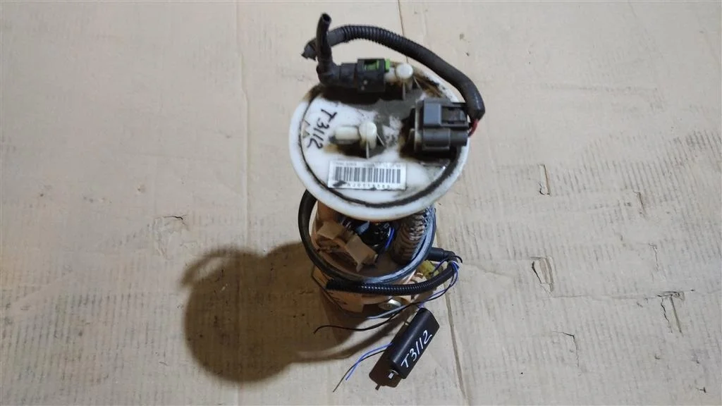 Б.у. насос топливный NISSAN X-TRAIL T31 NISSAN X-TRAIL T31