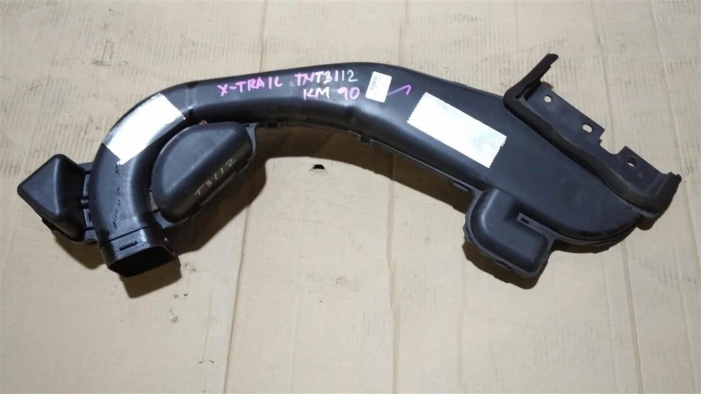 Б.у. воздухозаборник NISSAN X-TRAIL T31 NISSAN X-TRAIL T31