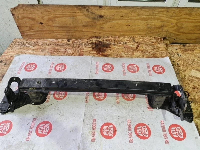 Усилитель бампера Peugeot 3008 2011