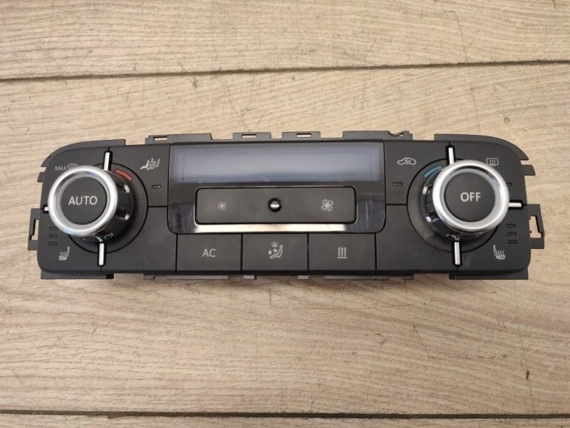 Блок управления климат контролем VW Touareg NF 2010-2014 7P