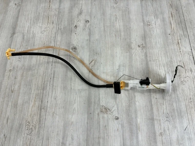 Датчик уровня топлива VW Tiguan 2012-2018 5N