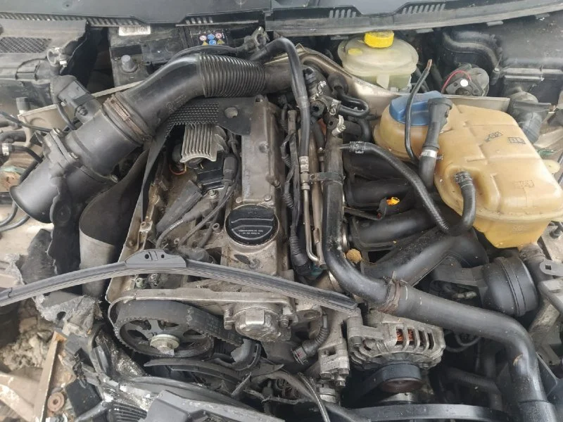 Продажа Audi A4 1.6 (101Hp) (ANA) FWD MT по запчастям