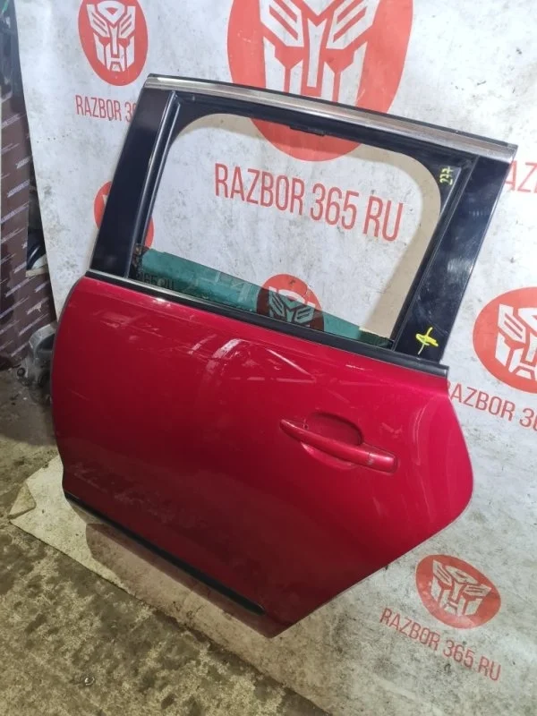 Дверь Peugeot 3008 2011