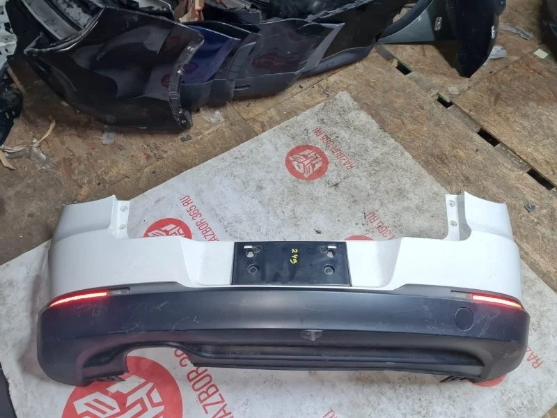 Бампер Volkswagen Tiguan 2010 5N1