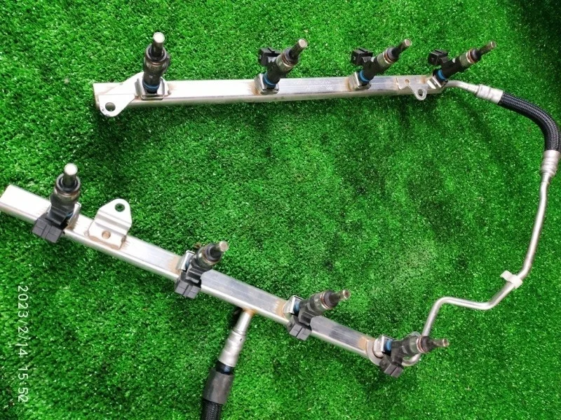 Форсунка топливная BMW M3 E92