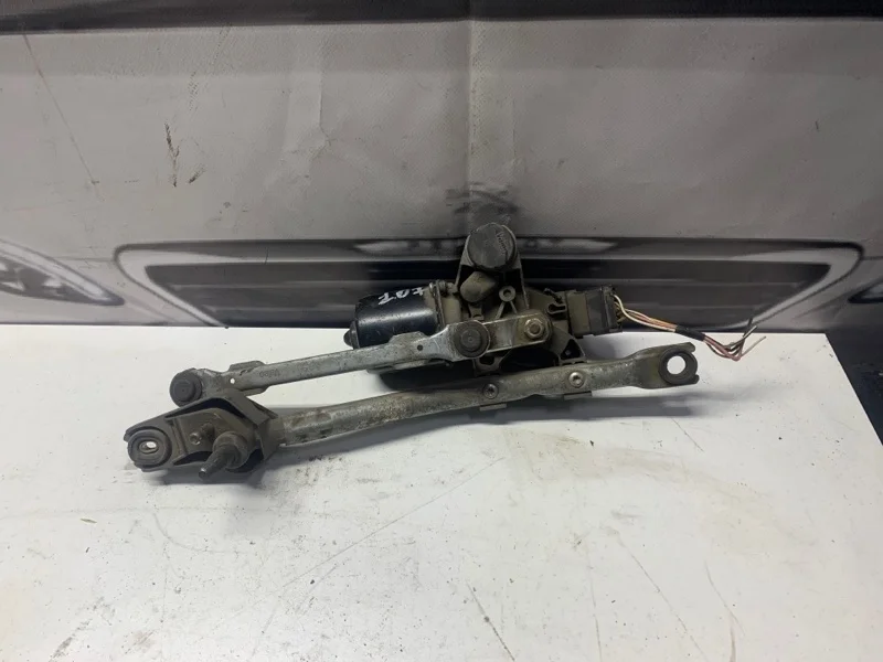 Трапеция дворников Peugeot 107