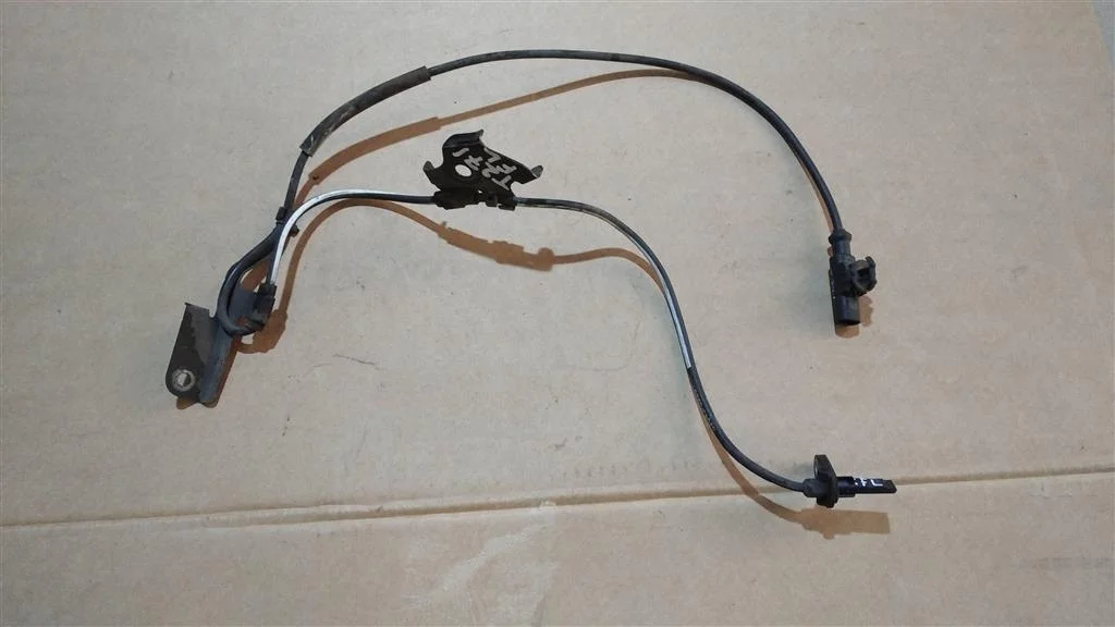 Б.у. датчик abs TOYOTA AVENSIS ZRT270 TOYOTA AVENSIS ZRT270