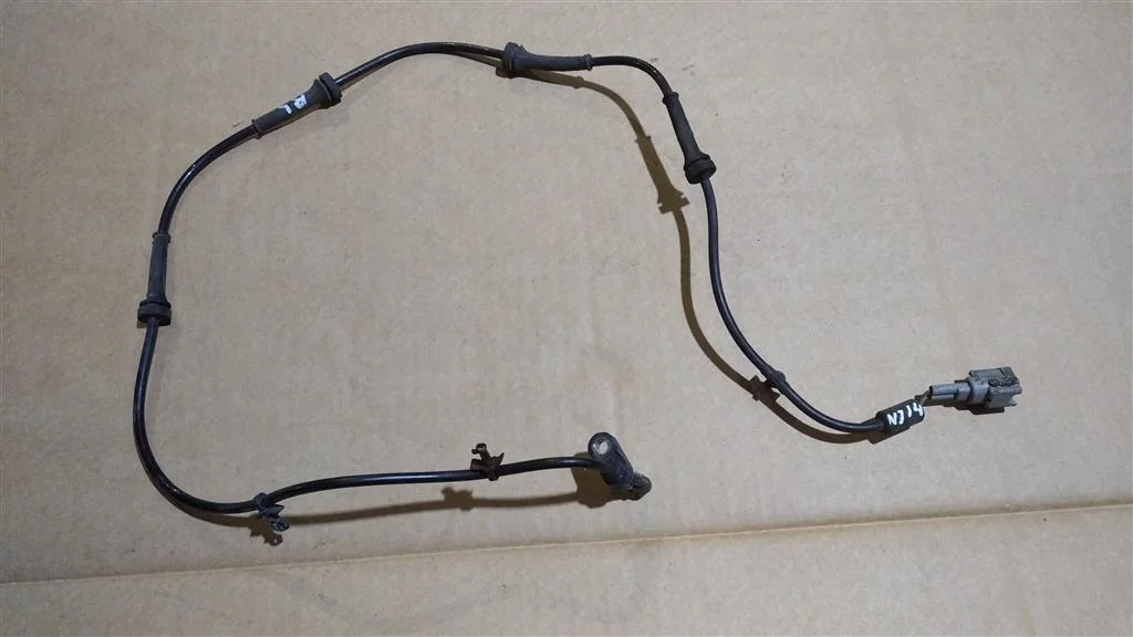 Б.у. датчик abs NISSAN QASHQAI J10 NISSAN QASHQAI J10