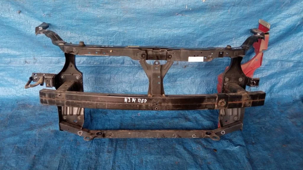 Б.у. рамка радиатора (телевизор) NISSAN QASHQAI J10 NISSAN QASHQAI J10