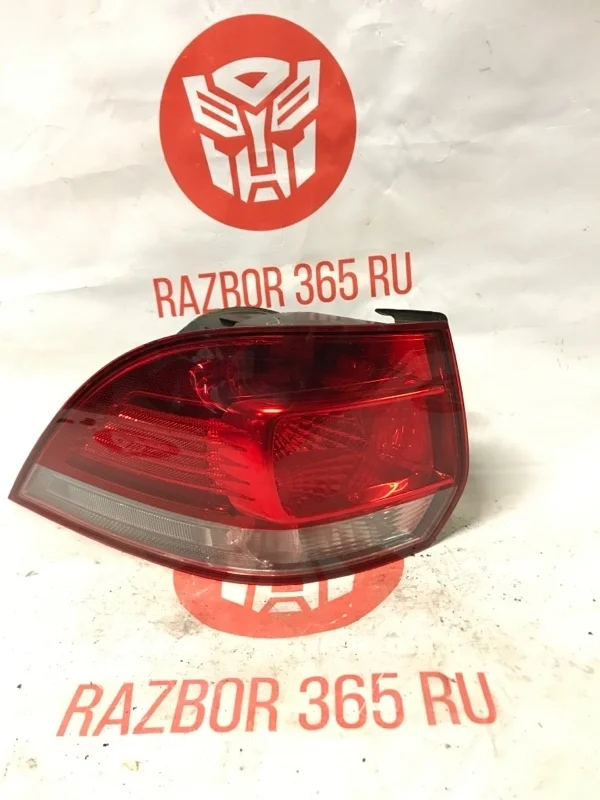 Фонарь Volkswagen Golf 2010 AJ5