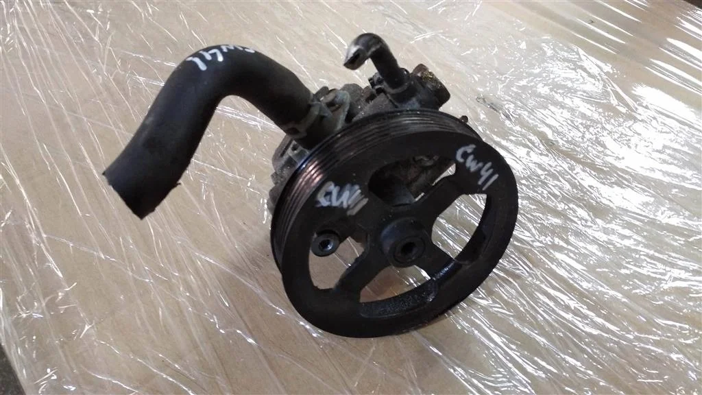 Б.у. насос гидроусилителя MITSUBISHI OUTLANDER XL CW4W MITSUBISHI OUTLANDER XL CW4W