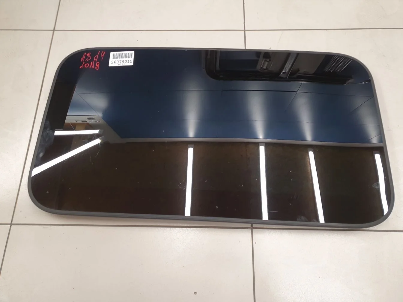 Стекло люка для Audi A8 S8 D4 2010-2017