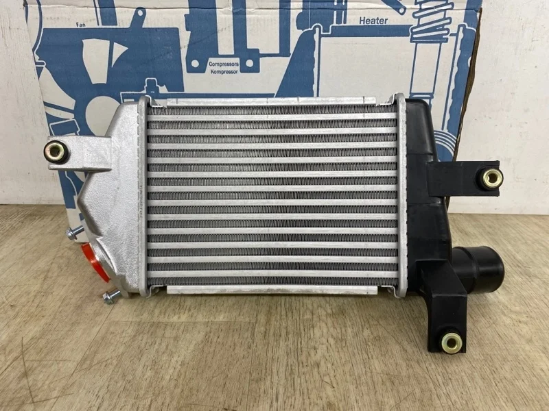 РАДИАТОР ИНТЕРКУЛЛЕРА Mitsubishi L200 2005- 2005 2006 2007 2008 2009 2010 2011 2012 2013 2014 2015 526001 KB4T 4D56