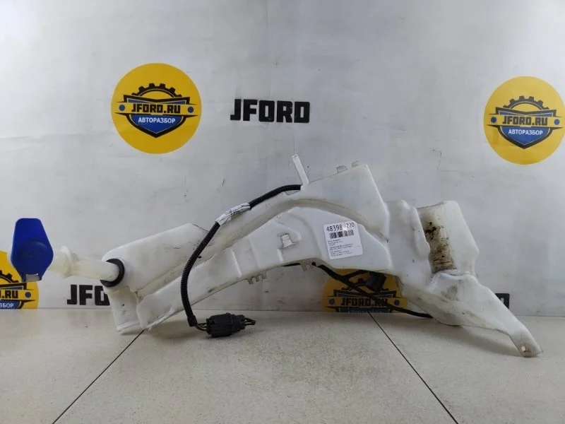 Бачок омывателя Ford Kuga 2011 CBV