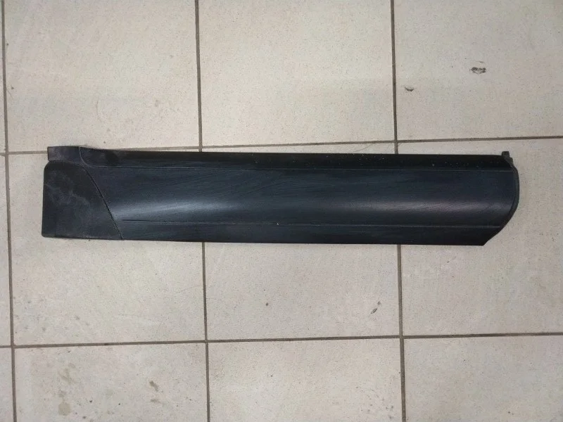 Молдинг двери Porsche Cayenne 2005 955