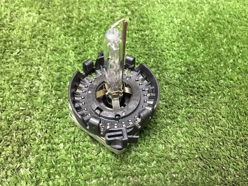 Лампа ксеноновая BMW 535i 2012 F10