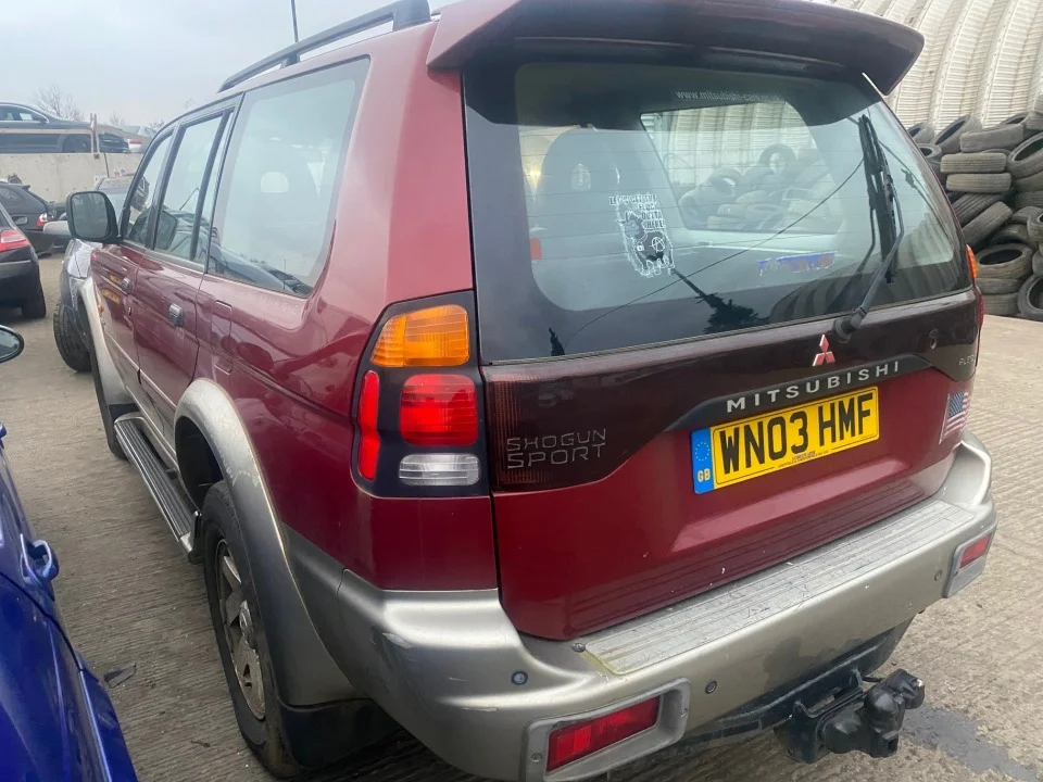 Продажа Mitsubishi Pajero Sport 3.0 (177Hp) (6G72) 4WD AT по запчастям