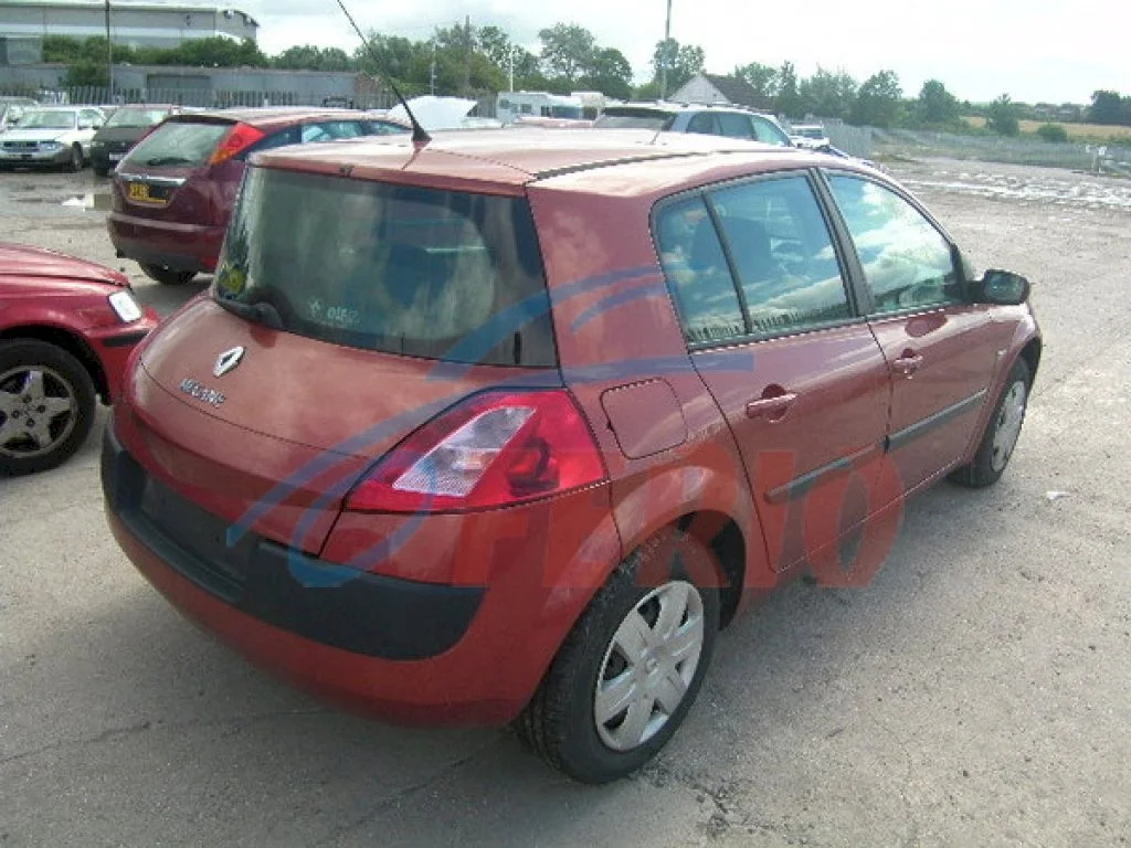 Продажа Renault Megane 1.5D (86Hp) (K9K 724) FWD MT по запчастям