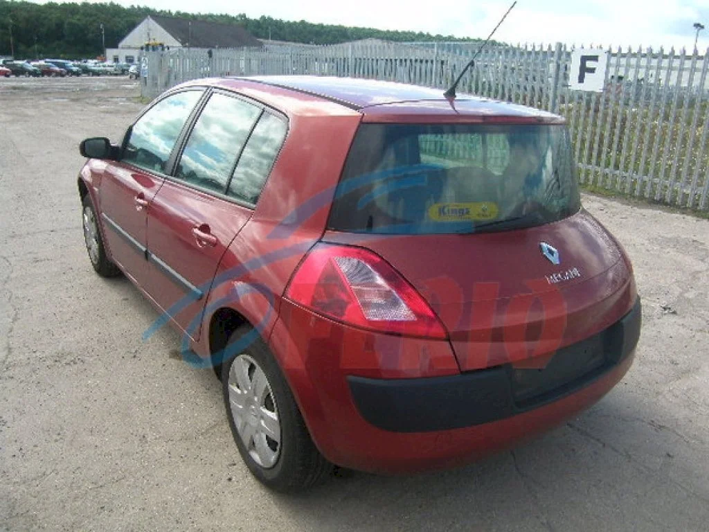 Продажа Renault Megane 1.5D (86Hp) (K9K 724) FWD MT по запчастям