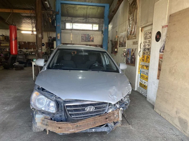 Продажа Hyundai Elantra 1.6 (123Hp) (G4FC) FWD MT по запчастям
