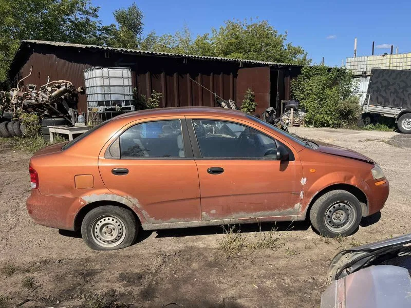 Продажа Chevrolet Aveo 1.5 (85Hp) (F15S3) FWD MT по запчастям