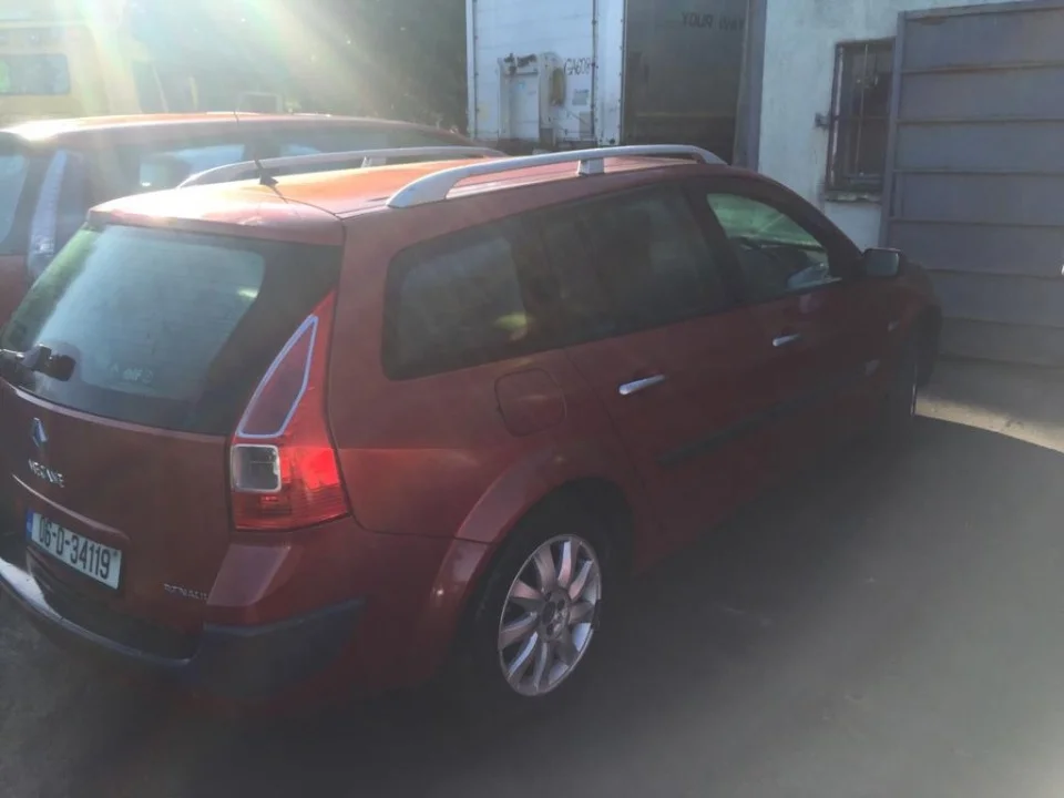 Продажа Renault Megane 1.4 (98Hp) (K4J 740) FWD MT по запчастям