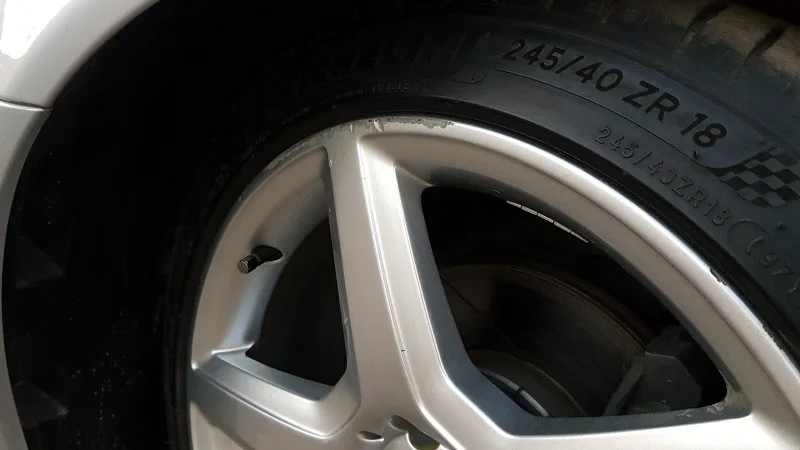 Продажа Mercedes-Benz E class 3.2D (204Hp) (648.961) RWD AT по запчастям