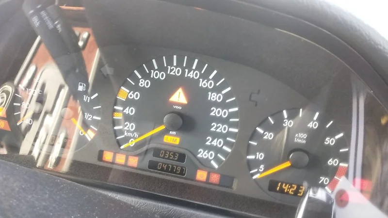 Продажа Mercedes-Benz C class 2.8 (197Hp) (112.920) RWD AT по запчастям