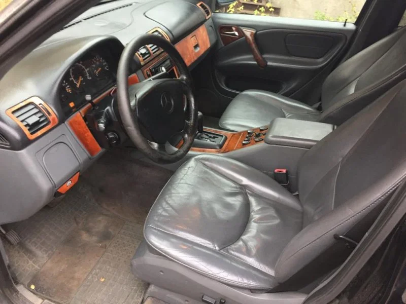 Продажа Mercedes-Benz M class 3.2 (215Hp) (112.942) 4WD AT по запчастям